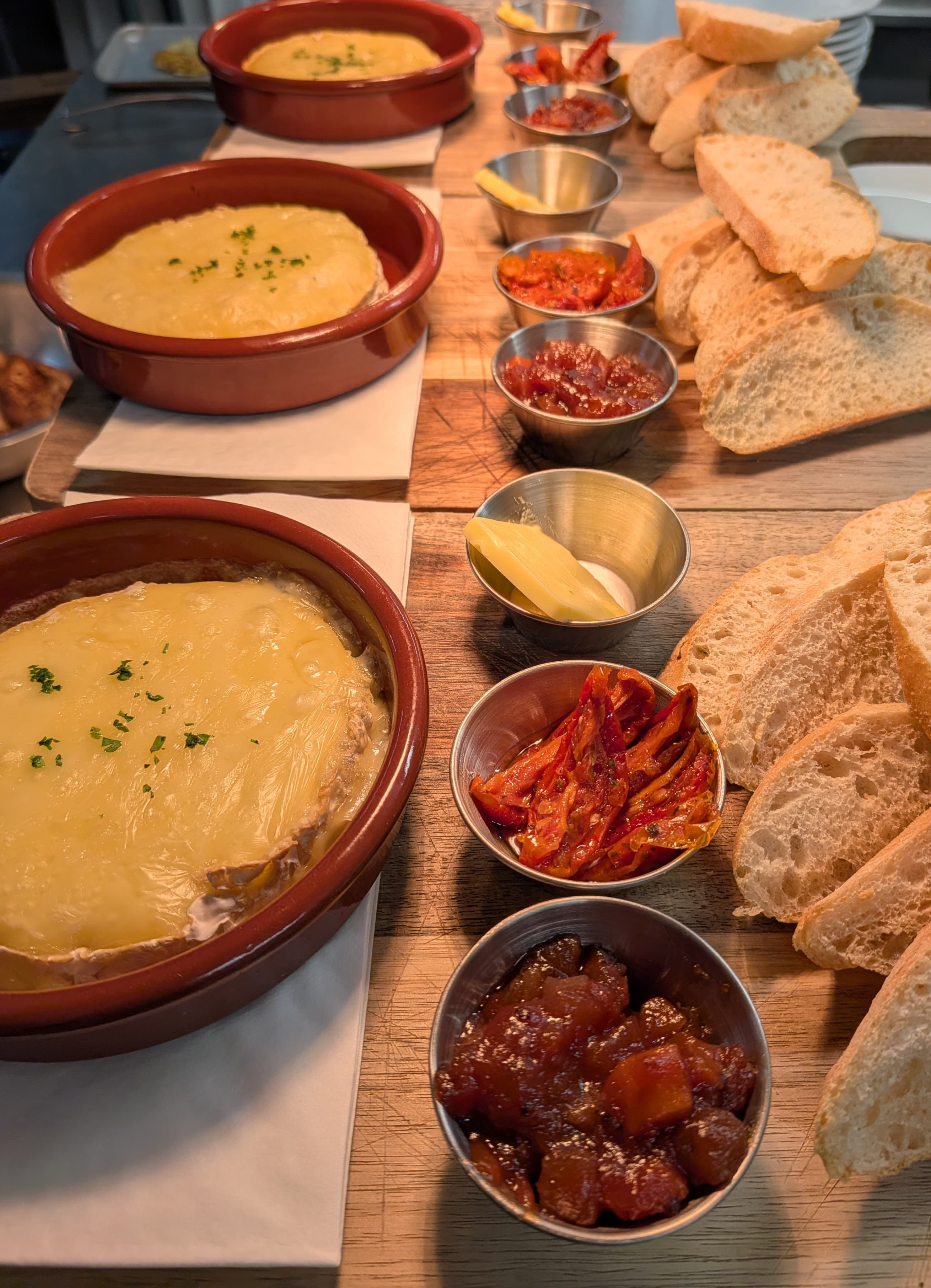 Honey and rosemary camembert sharer at the White Horse Inn Launceston