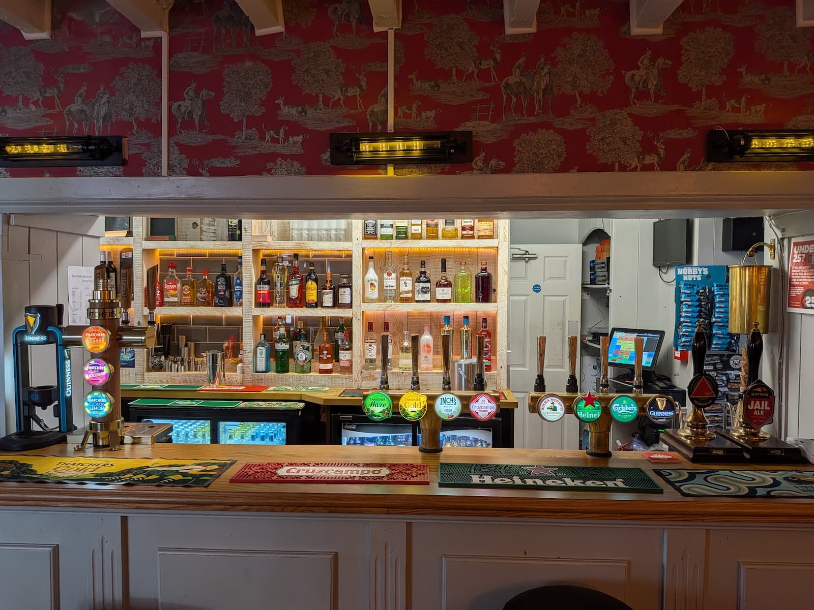 Bar area at the White Horse Inn Launceston
